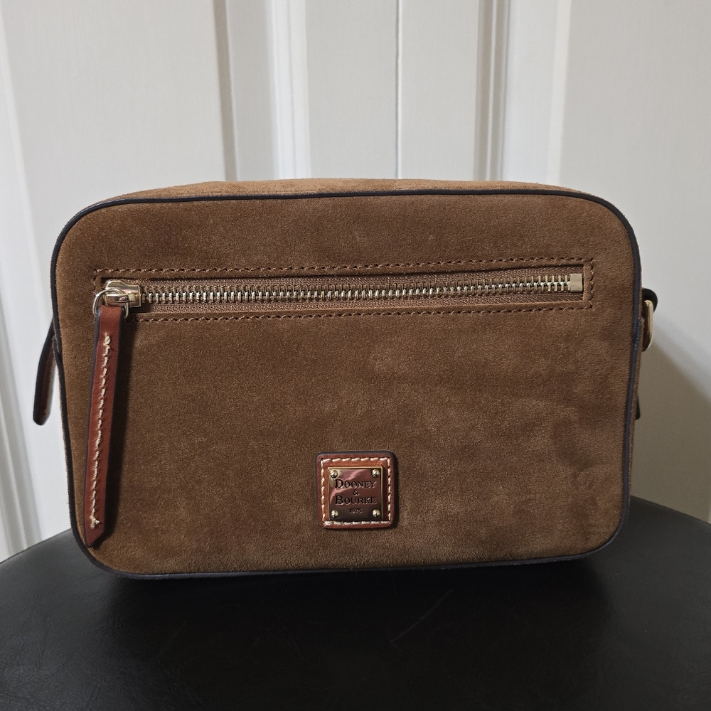 Dooney Suede Camera Zip Crossbody/Color: Amber
